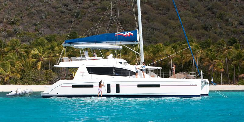 Book yachts online - catamaran - Moorings 5800 - Moorings 5800 (2016) - rent