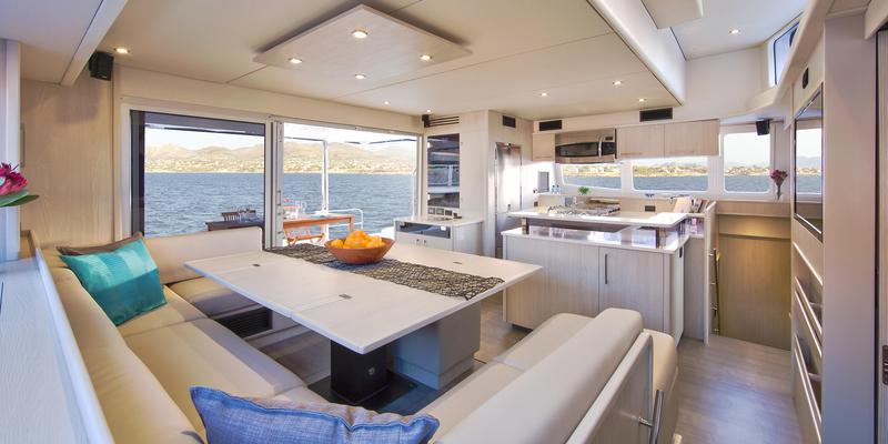 Book yachts online - catamaran - Moorings 5800 - Moorings 5800 (2015) - rent