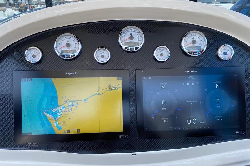 Book yachts online - motorboat - White Shark 285 - White Shark 285 - rent