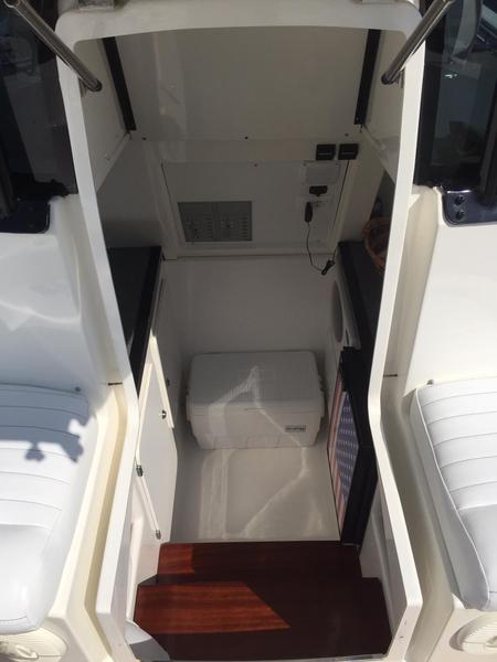 Book yachts online - motorboat - White Shark 285 - White Shark 285 - rent