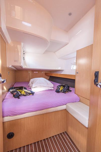 Book yachts online - sailboat - Bavaria Cruiser 46 - Libertà - rent