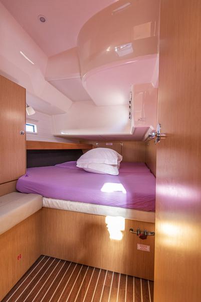 Book yachts online - sailboat - Bavaria Cruiser 46 - Libertà - rent