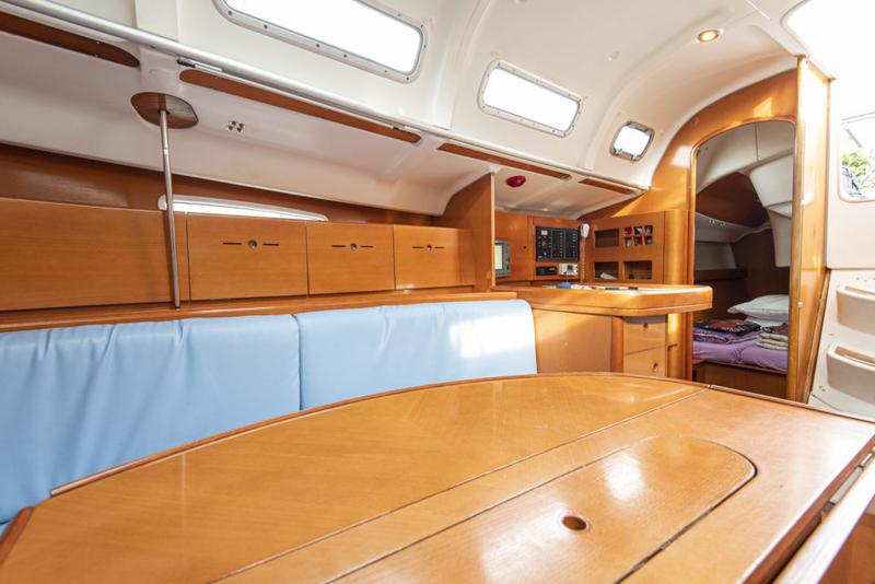Book yachts online - sailboat - First 40.7 - Milena - rent