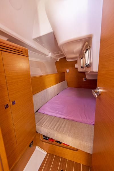 Book yachts online - sailboat - Sun Odyssey 33i - Ribellina - rent
