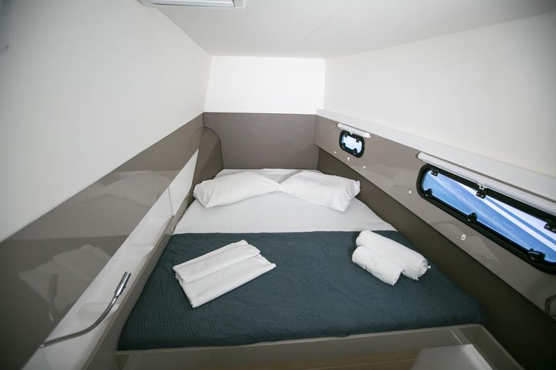 Book yachts online - catamaran - Bali 4.1 - 11 - ZEUS - rent