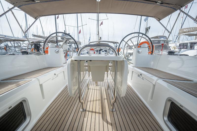 Book yachts online - sailboat - Sun Odyssey 479 - ALPHA - rent
