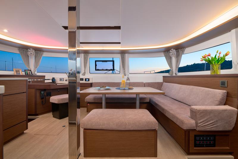 Book yachts online - catamaran - Lagoon 46 - BRIGHTER STAR  - rent