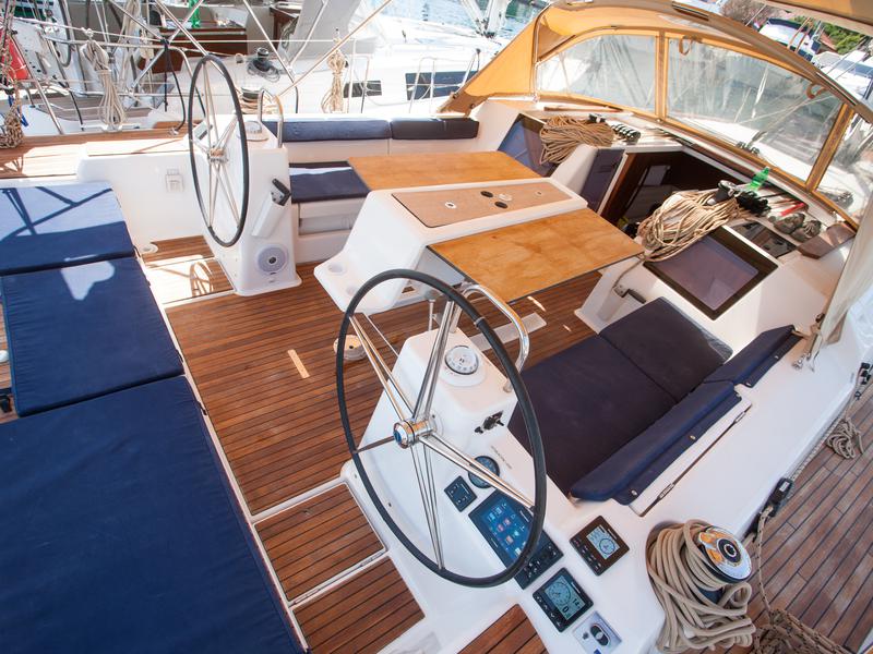Book yachts online - sailboat - Dufour 460 Grand Large - NOSTROMO - rent