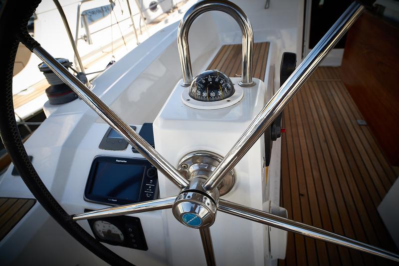 Book yachts online - sailboat - Oceanis 38 - Omega - rent