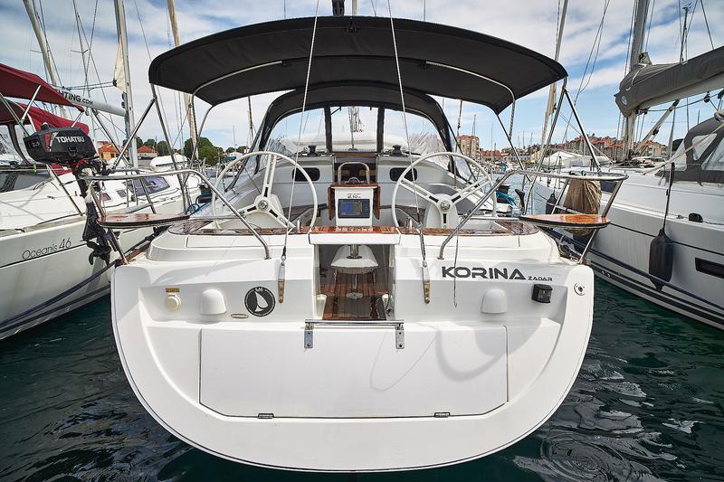 Book yachts online - sailboat - Elan 444 Impression - Korina - rent