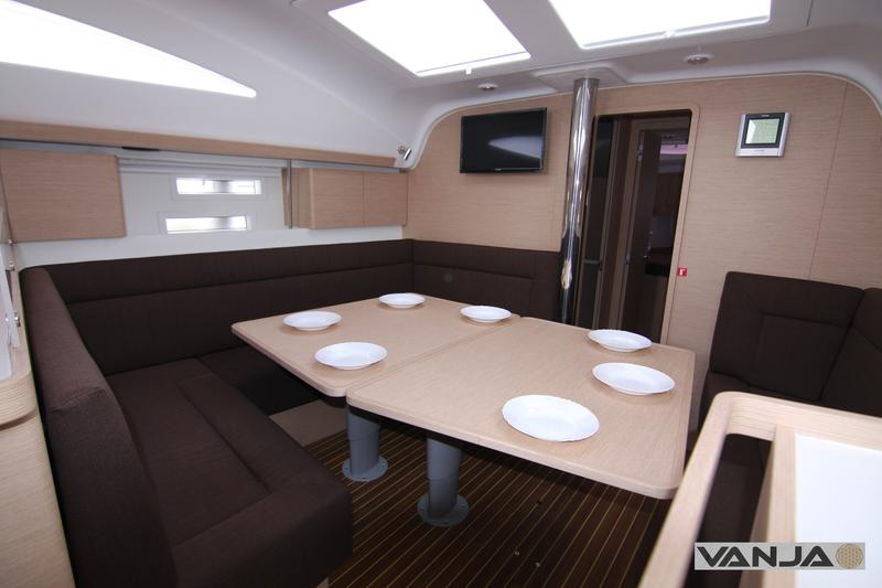 Book yachts online - sailboat - Elan 45 Impression - Vanja - rent