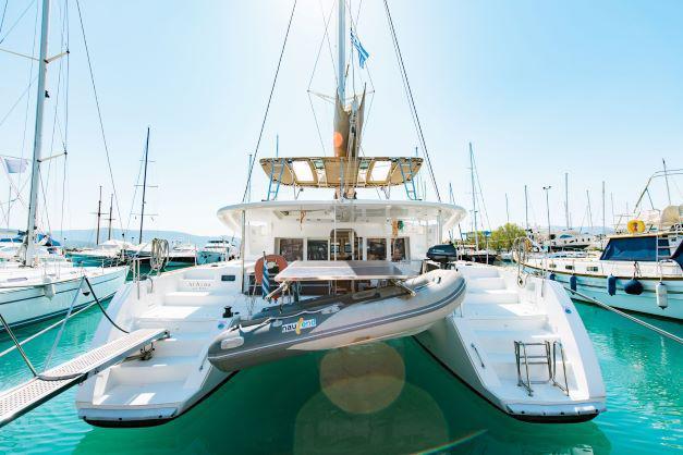 Book yachts online - catamaran - Lagoon 450  Flybridge - Athina (A/C - Generator) (Pax 12) (Rebuilt 2020) - rent