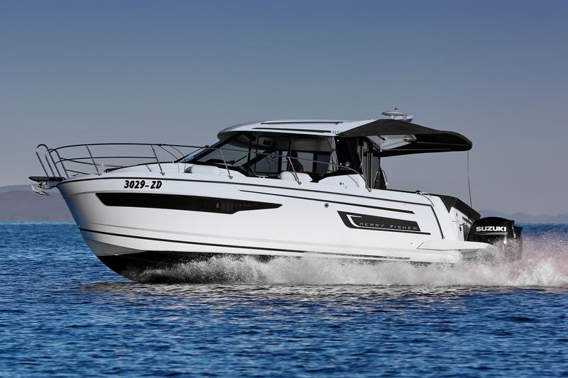 Book yachts online - motorboat - Merry Fisher 895 - VIP 3029ZD - rent