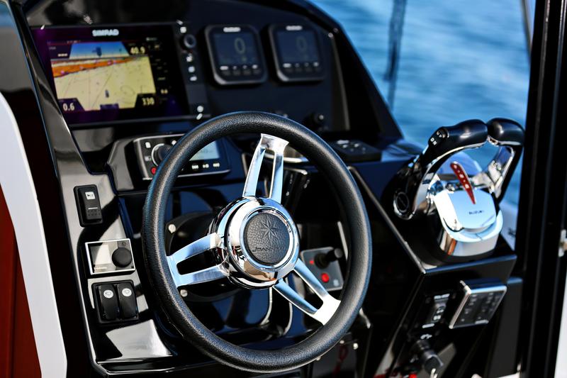 Book yachts online - motorboat - Merry Fisher 895 - VIP 3029ZD - rent