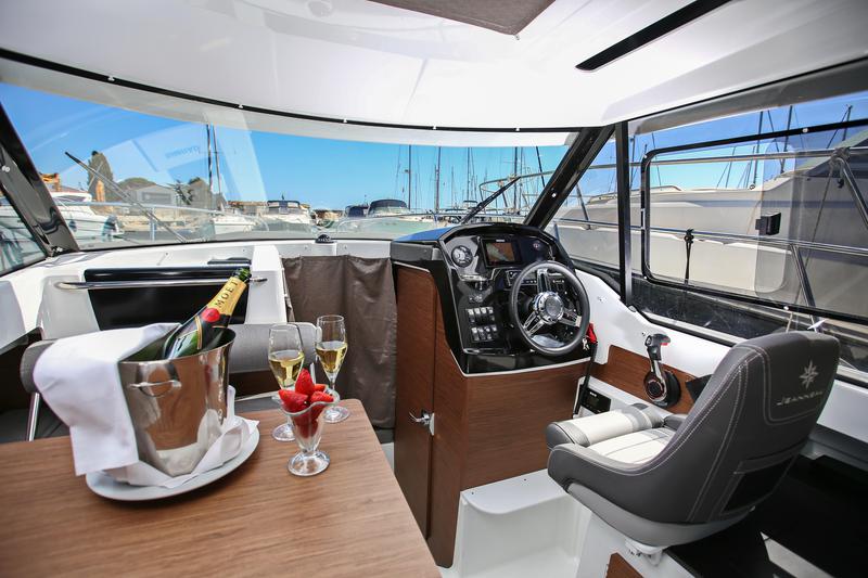 Book yachts online - motorboat - Merry Fisher 795 - Jura  3212ZD - rent