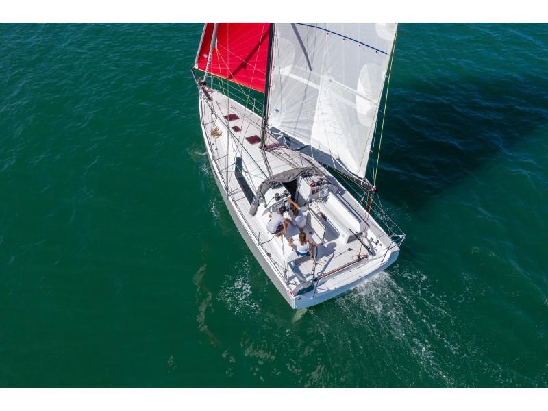 Book yachts online - sailboat - Pogo 36 - Nitro - rent