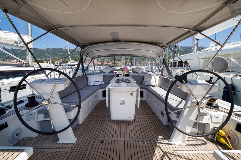 Book yachts online - sailboat - Oceanis 51.1 - MAMAMIA (WITH AC&amp;GENERATOR OWNER VERSION) - rent