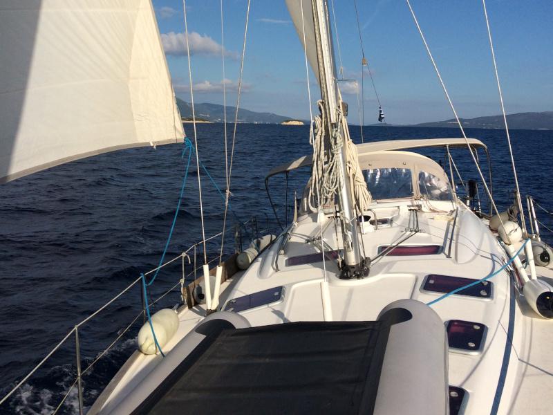 Book yachts online - sailboat - Bavaria 50 Cruiser - Sophia refit 2022 - rent