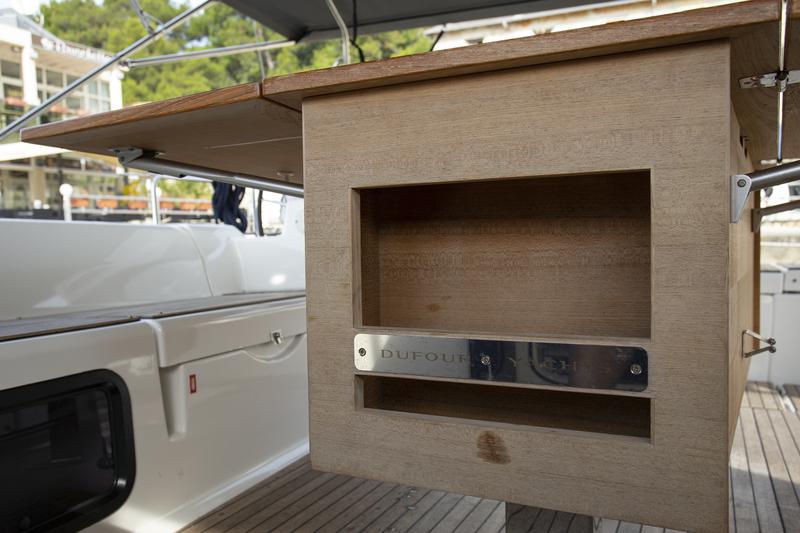 Book yachts online - sailboat - Dufour 520 Grand Large - Nerthag - rent