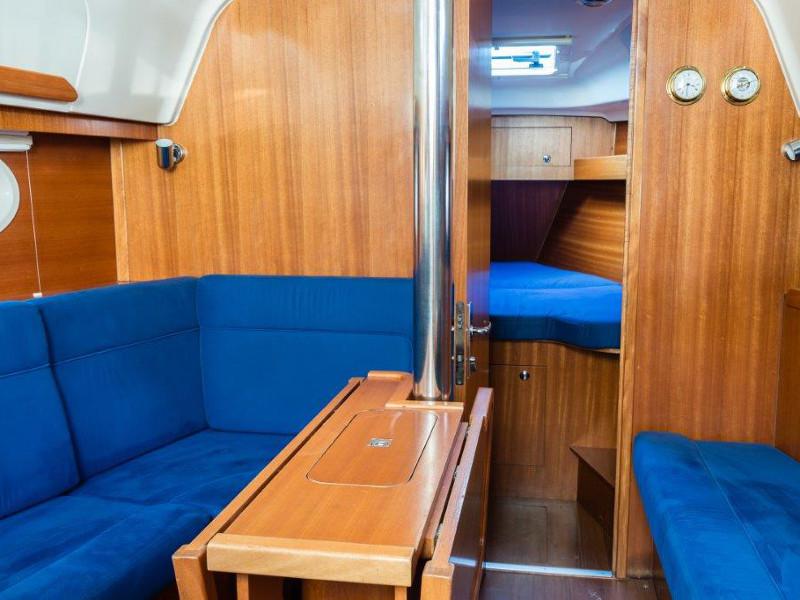 Book yachts online - sailboat - Elan 344 Impression - Helios - rent