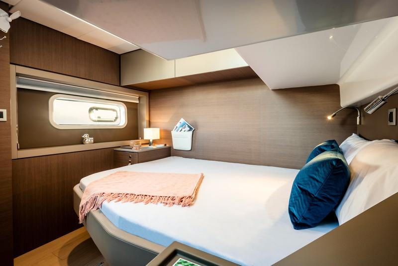 Book yachts online - catamaran - Bali 4.6 - Seaduction - rent
