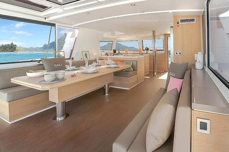 Book yachts online - catamaran - Bali 5.4 - Blue Blue Blue - rent