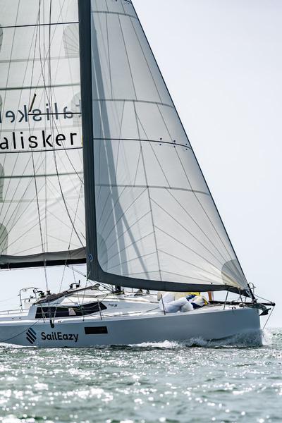 Book yachts online - sailboat - Pogo 36 - Lady Shadock - rent