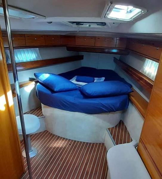 Book yachts online - sailboat - Bavaria C50 - Genesis - rent