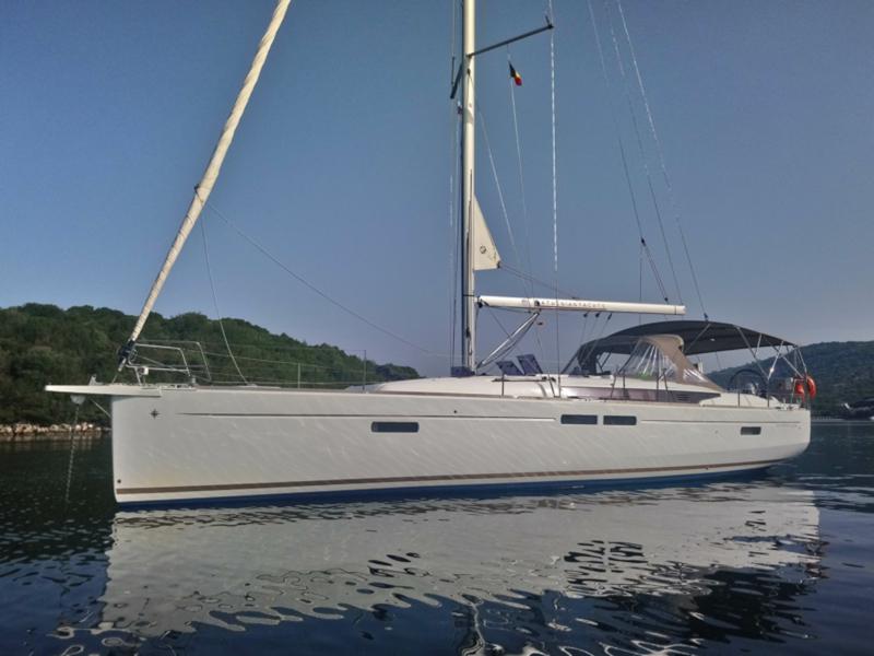 Book yachts online - sailboat - Sun Odyssey 479 - Guinness  - 4 electric WC - new sails 2022 - rent