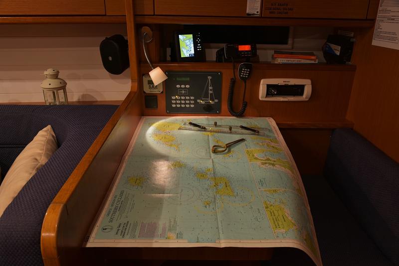 Book yachts online - sailboat - Bavaria Cruiser 41 - Erato  - rent