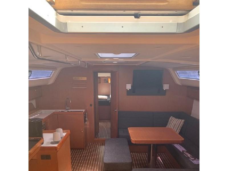 Book yachts online - sailboat - Bavaria 51 Cruiser - Top Sea - rent