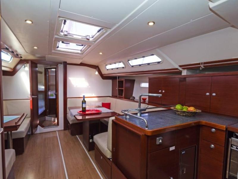 Book yachts online - sailboat - Hanse 430 - PANTA REI - rent