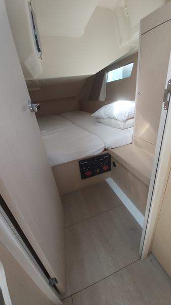 Book yachts online - sailboat - Oceanis 41.1 - Nafsika - rent