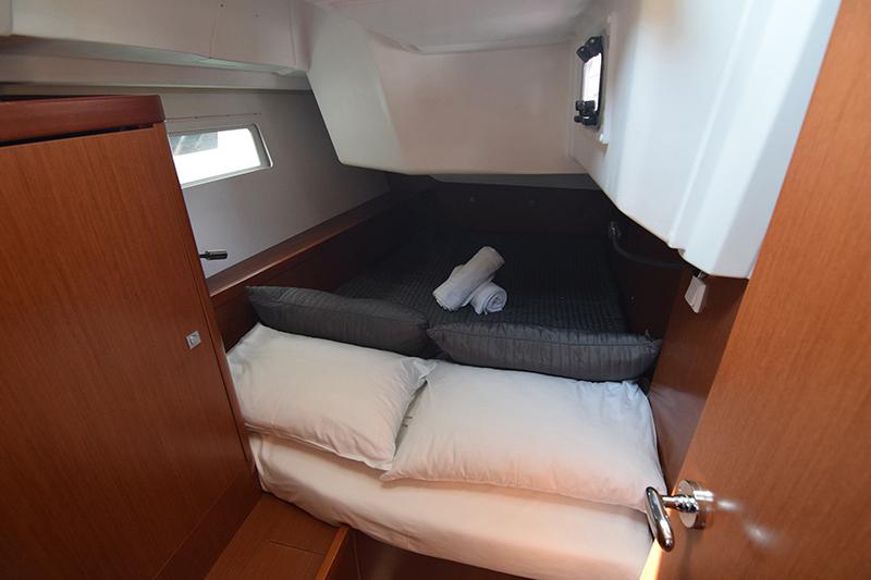 Book yachts online - sailboat - Oceanis 41 - Bolero (Refit 2020) - rent