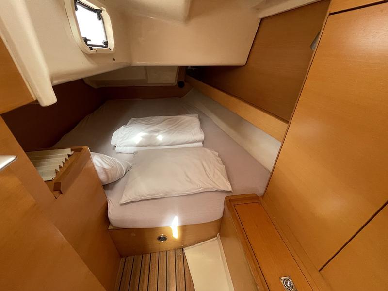 Book yachts online - sailboat - Elan 340 - Four Winds - rent