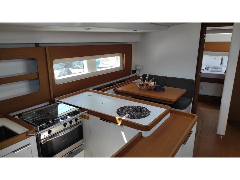 Book yachts online - sailboat - First Yacht 53 - Ikigai - rent