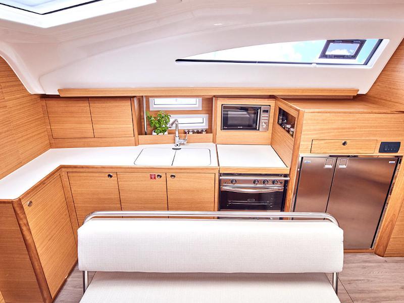 Book yachts online - sailboat - Elan Impression 45.1 - Anastasia - rent