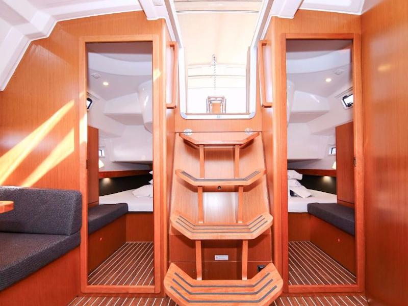 Book yachts online - sailboat - Bavaria Cruiser 41S - Heroes - rent