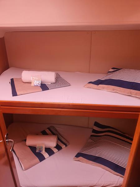 Book yachts online - sailboat - Bavaria 50 - " NINA I " - rent