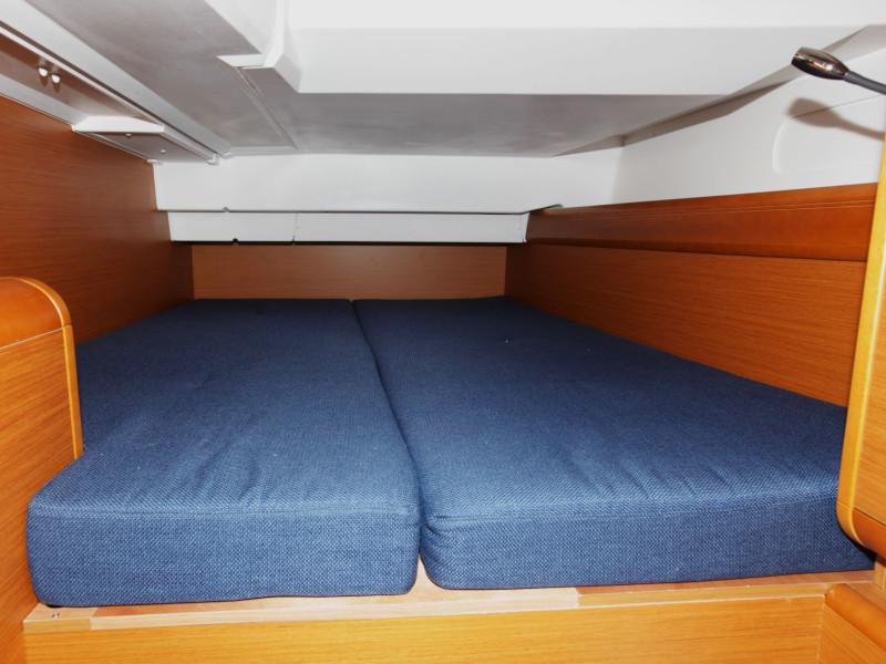 Book yachts online - sailboat - Sun Odyssey 439 - Cristoforo - rent