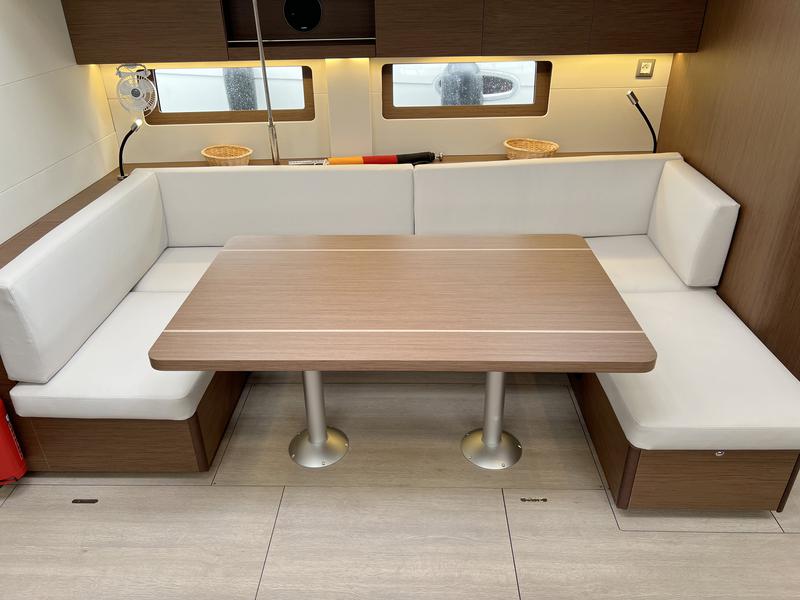 Book yachts online - sailboat - Oceanis 51.1- 5/3 - Bambi - rent