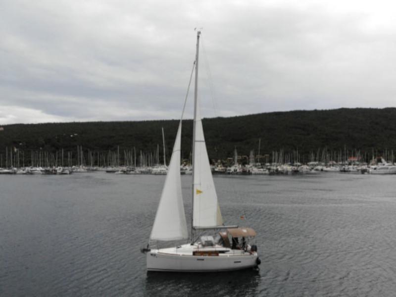 Book yachts online - sailboat - Sun Odyssey 389 - Sissi - rent