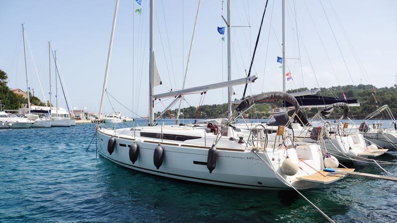 Book yachts online - sailboat - Sun Odyssey 449 - PORT ROYAL - rent
