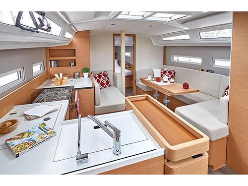 Book yachts online - sailboat - Sun Odyssey 410 - Circe - rent