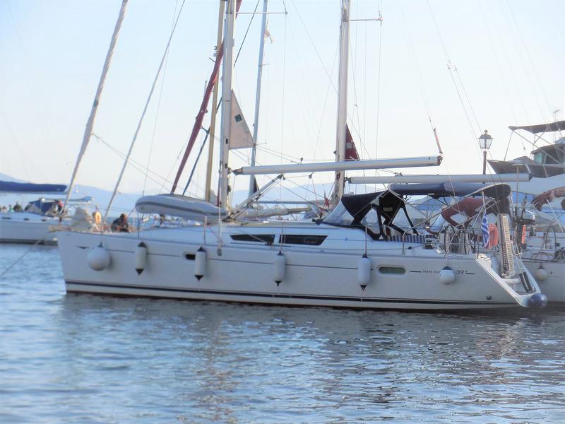 Book yachts online - sailboat - Sun Odyssey 39i - Sonia - rent