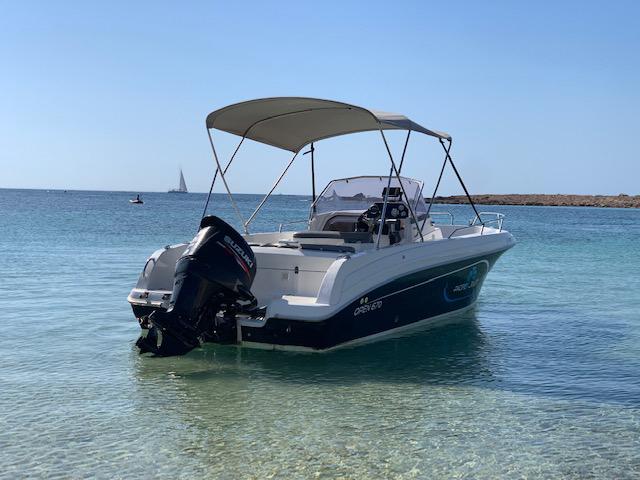 Book yachts online - motorboat - Pacific Craft 670 - Capritxu - rent