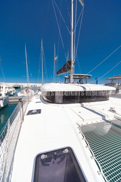 Book yachts online - catamaran - Lagoon 42 - Frangy (New 2021) - rent