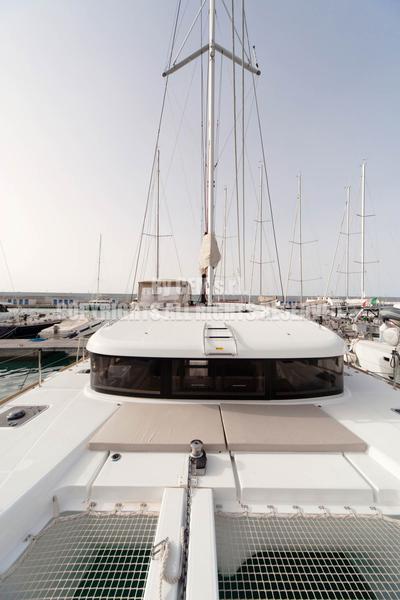 Book yachts online - catamaran - Lagoon 40 (2020) - FELU' - rent