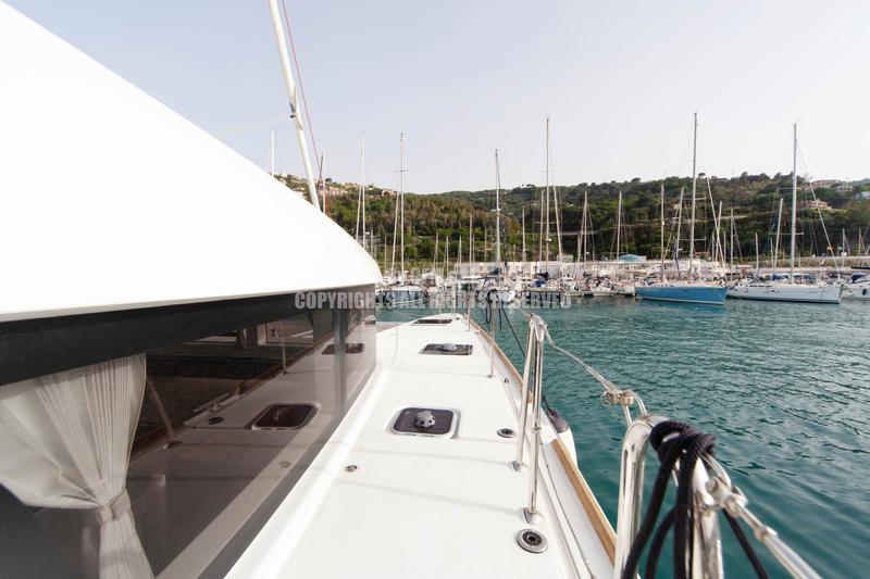 Book yachts online - catamaran - Lagoon 40 (2020) - FELU' - rent
