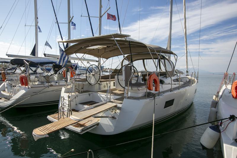 Book yachts online - sailboat - Jeanneau 54 - Jeanneau 54 | with GEN, A/C, inverter, solar panels, bow thruster - rent